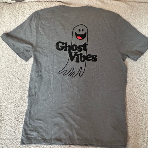 Old Navy Ghost 👻 Graphic T Men Size L - Picture 5 of 5